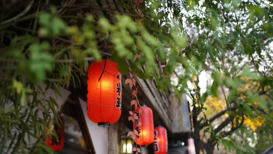 The East Hotel-Very Close To The Drum Tower,The Lama Temple,Houhai Bar Street,And The Forbidden City,There Are Many Old Beijing Traditional Hutongs Around The Hotel ,Experience The Culture Of Old Beijing Hutongs,Near Exit A Of Shichahai On Metro Line Exterior foto